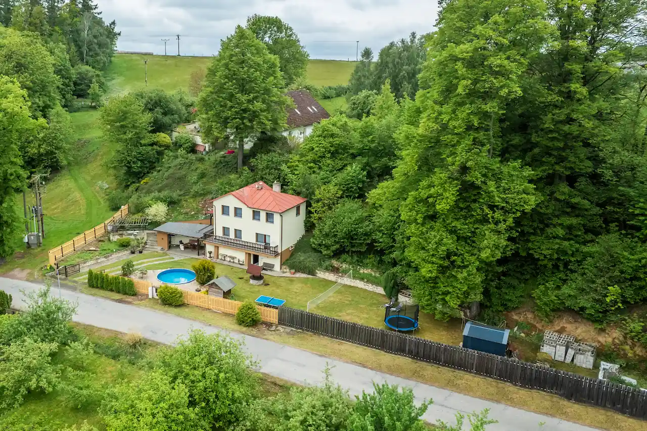 Třípodlažní rodinný dům