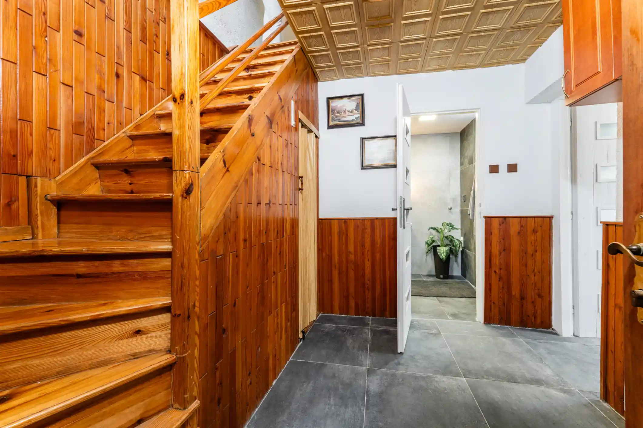 Třípodlažní rodinný dům